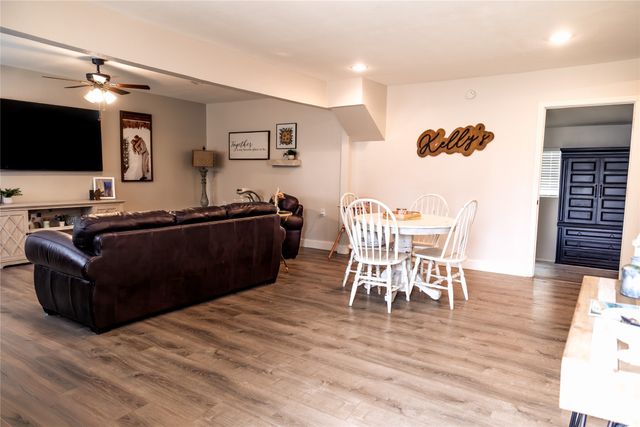 257 Graham Avenue, Bonham, TX 75418