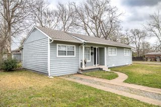 257 Graham Avenue, Bonham, TX 75418