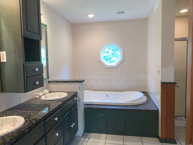 35 Schofield Road, Willington, CT 06279