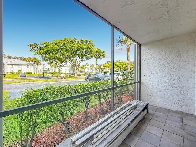 1104 GREEN PINE E1, West Palm Beach, FL 33409