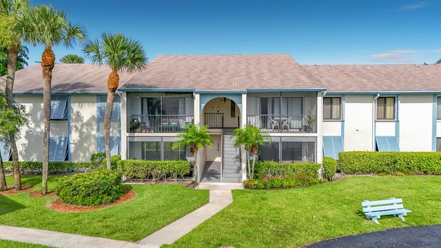 1104 GREEN PINE E1, West Palm Beach, FL 33409