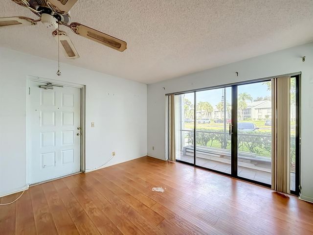 1104 GREEN PINE E1, West Palm Beach, FL 33409