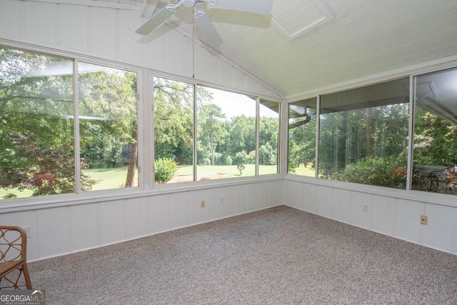 512 Golf View Drive, Peachtree City, GA 30269