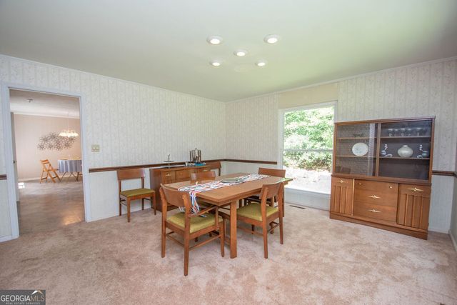 512 Golf View Drive, Peachtree City, GA 30269