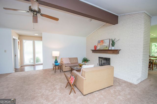 512 Golf View Drive, Peachtree City, GA 30269