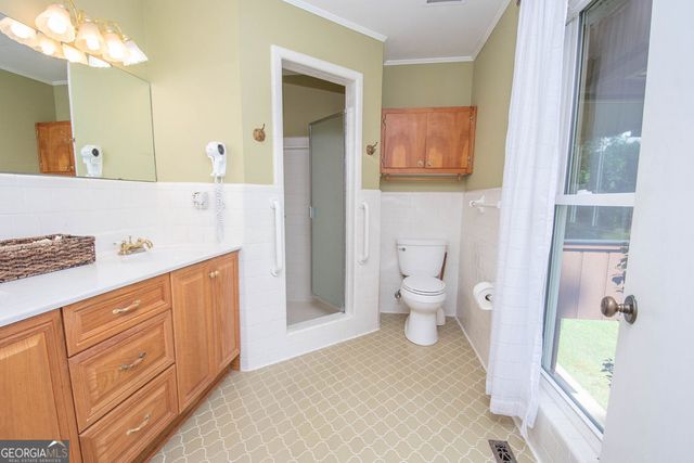 512 Golf View Drive, Peachtree City, GA 30269