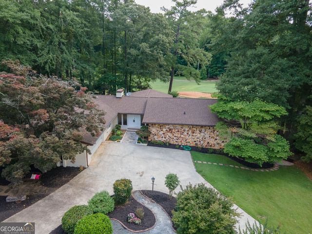 512 Golf View Drive, Peachtree City, GA 30269