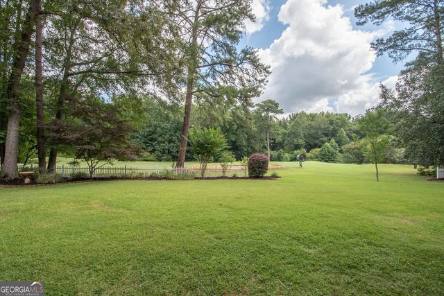 512 Golf View Drive, Peachtree City, GA 30269