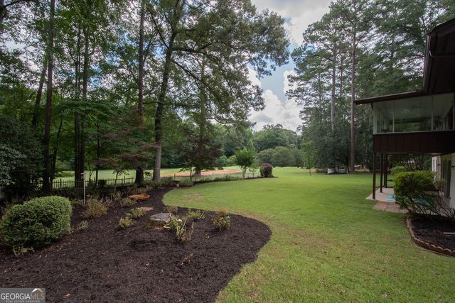 512 Golf View Drive, Peachtree City, GA 30269