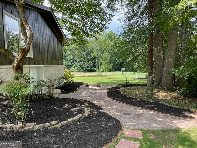 512 Golf View Drive, Peachtree City, GA 30269