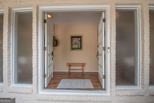 512 Golf View Drive, Peachtree City, GA 30269