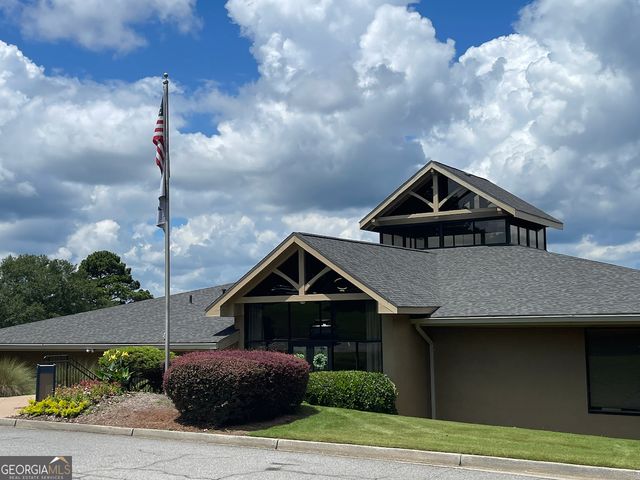 512 Golf View Drive, Peachtree City, GA 30269