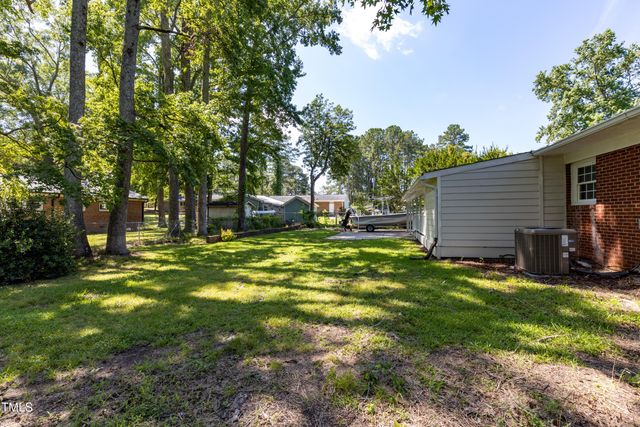 438 N Hickory Street, Angier, NC 27501