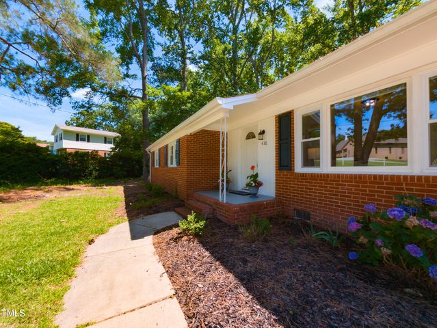 438 N Hickory Street, Angier, NC 27501