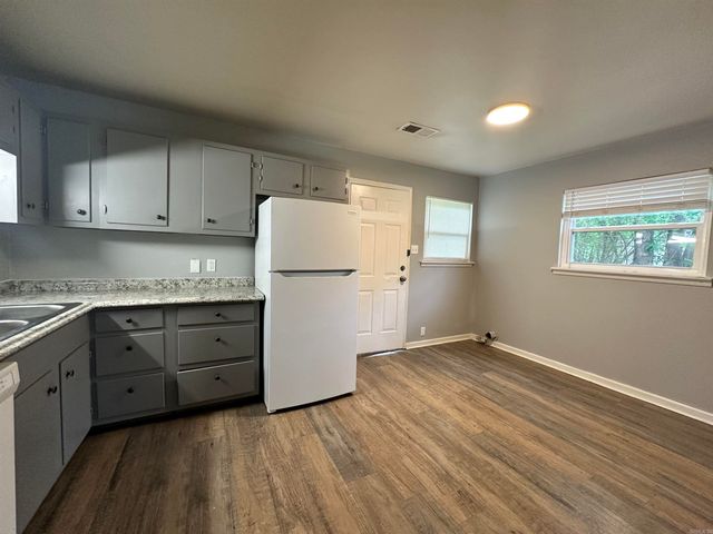 512 Ellen Drive, North Little Rock, AR 72117