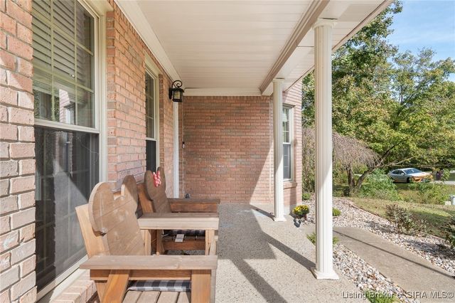 217 Slate Run Drive, Henryville, IN 47126