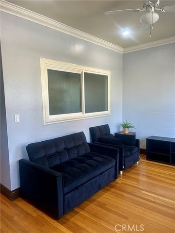 2121 James M Wood Boulevard 121, Los Angeles, CA 90006