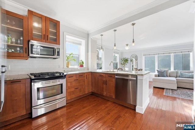 700 Bloomfield Street 3, Hoboken, NJ 07030