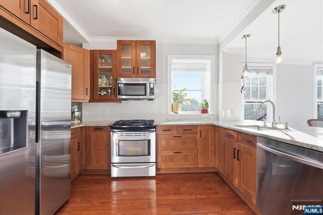 700 Bloomfield Street 3, Hoboken, NJ 07030