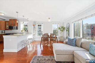 700 Bloomfield Street 3, Hoboken, NJ 07030