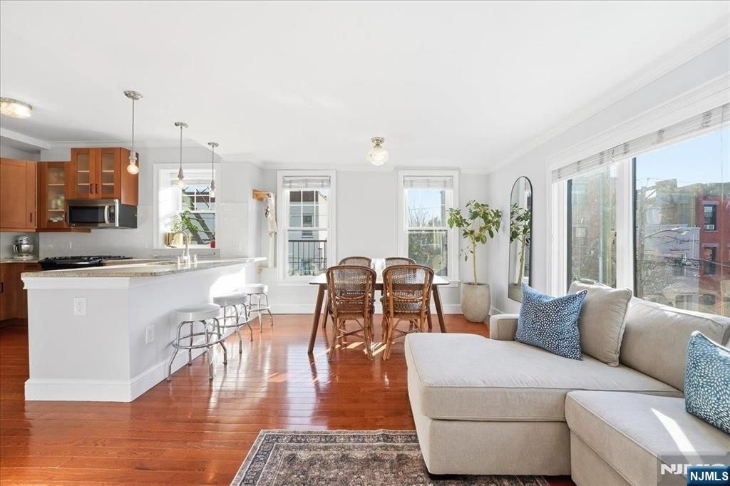 700 Bloomfield Street 3, Hoboken, NJ 07030