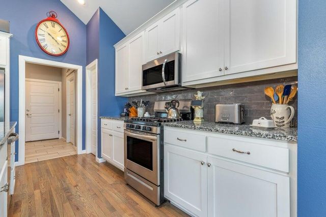 61530 E 266 Road, Grove, OK 74344