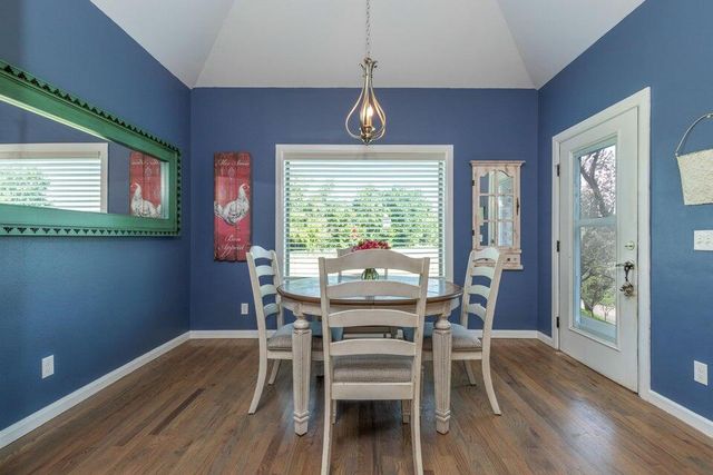 61530 E 266 Road, Grove, OK 74344