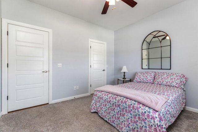 61530 E 266 Road, Grove, OK 74344