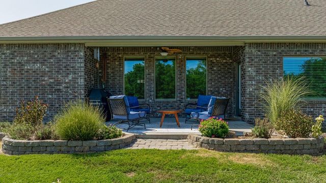 61530 E 266 Road, Grove, OK 74344