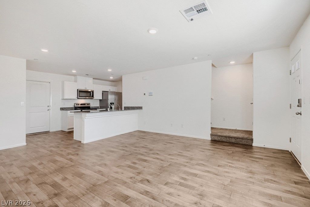 1144 Scarlet Sparrow Street, Henderson, NV 89011 — photo 5
