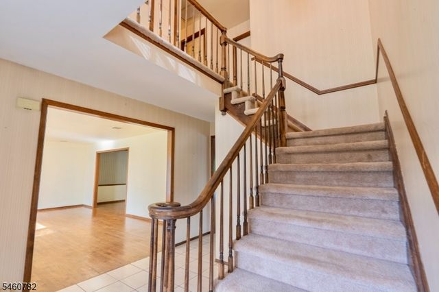 15 Torbet Dr, Wayne Twp., NJ 07470
