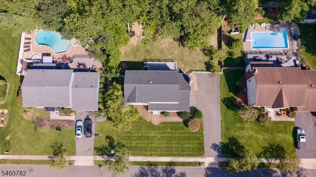 15 Torbet Dr, Wayne Twp., NJ 07470