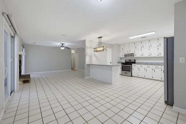 2805 Varlet Court, Snellville, GA 30039