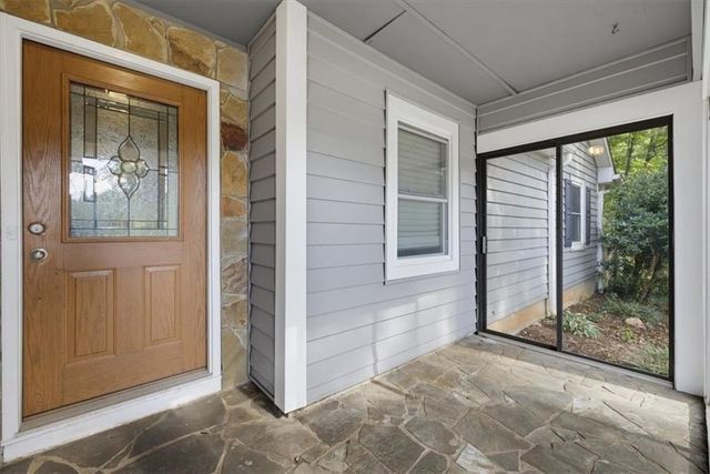 2805 Varlet Court, Snellville, GA 30039