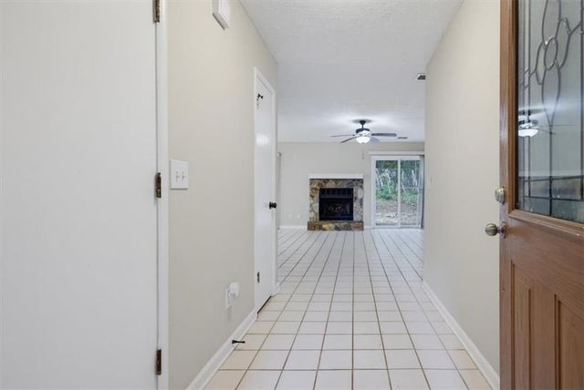 2805 Varlet Court, Snellville, GA 30039