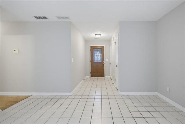 2805 Varlet Court, Snellville, GA 30039