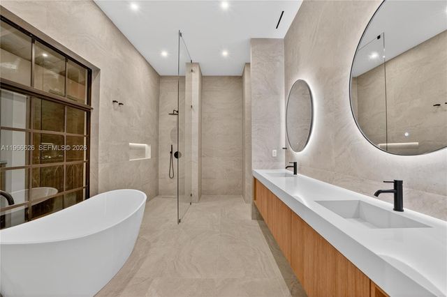 1514 Consolata Ave, Coral Gables, FL 33146