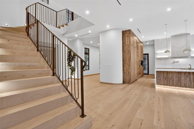 1514 Consolata Ave, Coral Gables, FL 33146