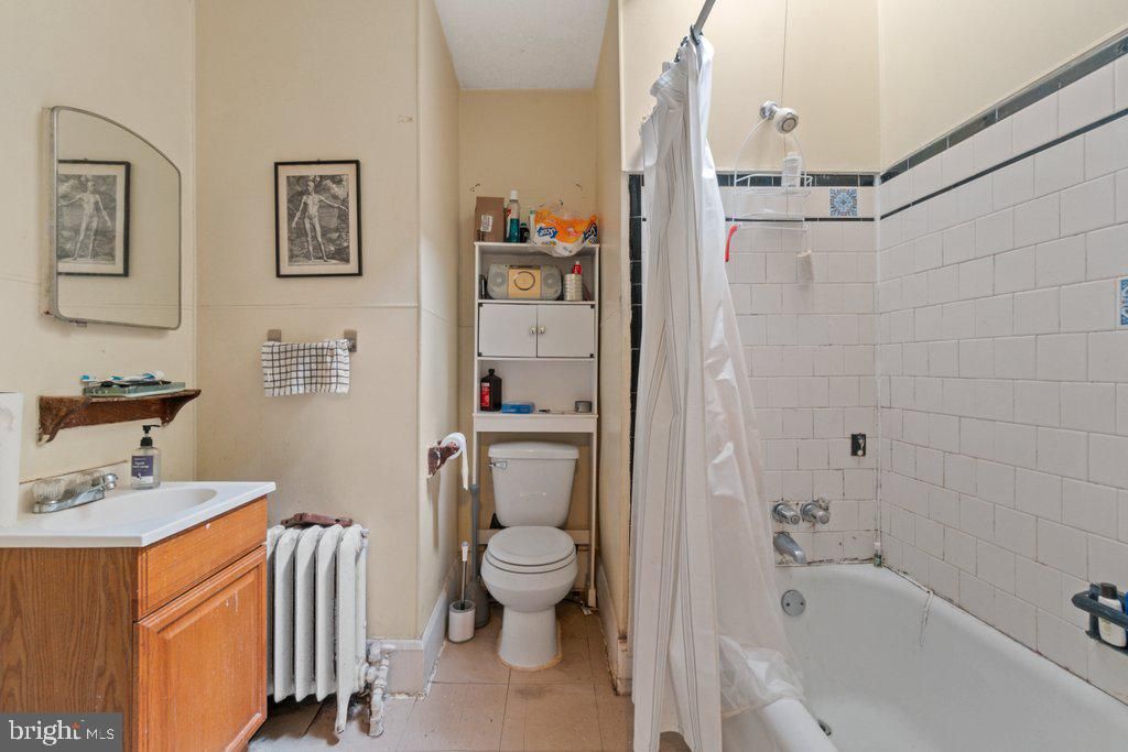 Image 13 of property listing at 3305 & 3309 GUILFORD AVE, Baltimore, MD 21218