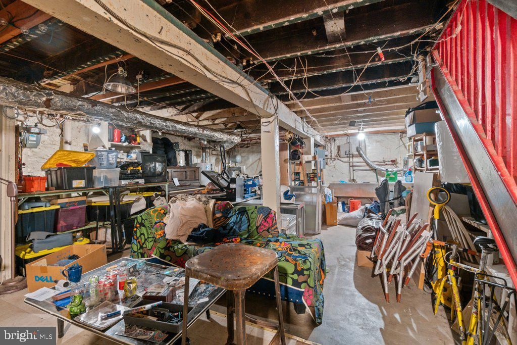 Image 16 of property listing at 3305 & 3309 GUILFORD AVE, Baltimore, MD 21218