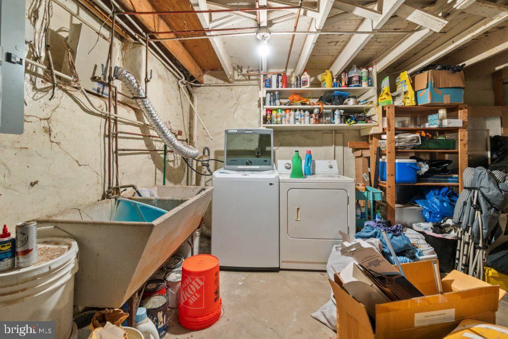 Image 19 of property listing at 3305 & 3309 GUILFORD AVE, Baltimore, MD 21218