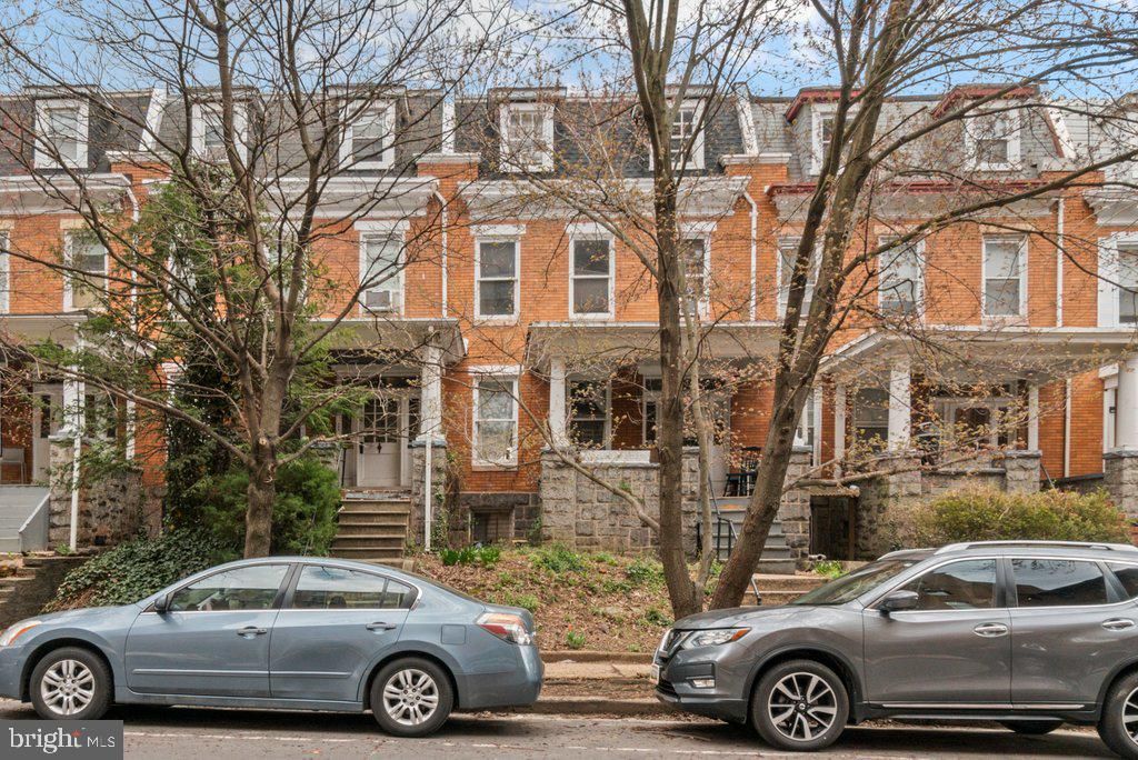 Image 22 of property listing at 3305 & 3309 GUILFORD AVE, Baltimore, MD 21218