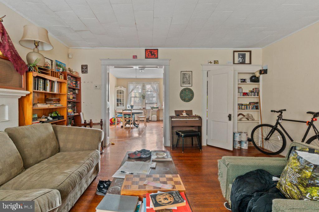 Image 5 of property listing at 3305 & 3309 GUILFORD AVE, Baltimore, MD 21218