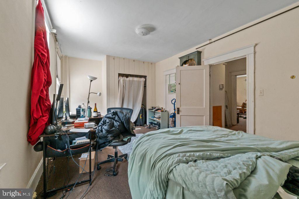 Image 9 of property listing at 3305 & 3309 GUILFORD AVE, Baltimore, MD 21218