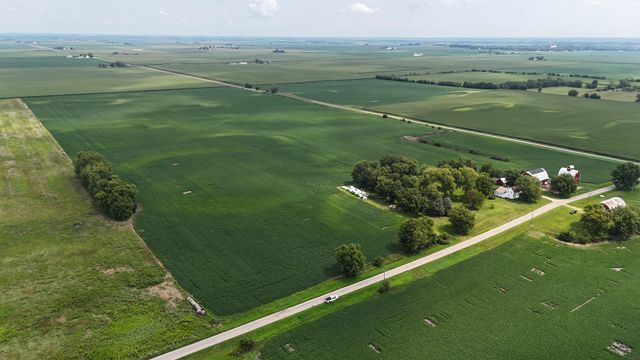 000 Jersey Road, Tampico, IL 61283