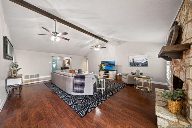 2706 Stone Edge St, San Antonio, TX 78232