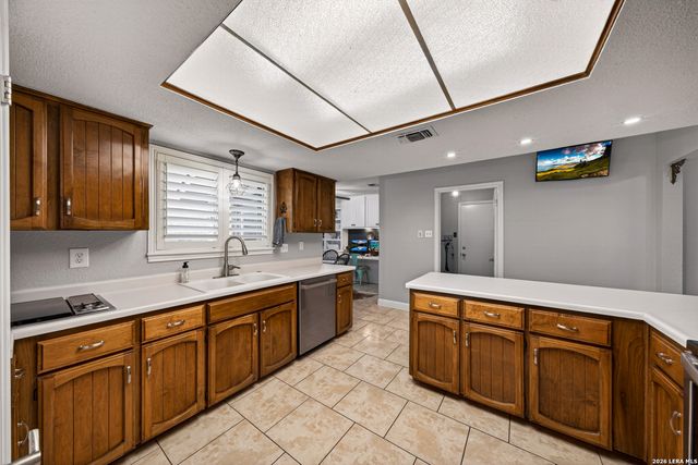 2706 Stone Edge St, San Antonio, TX 78232