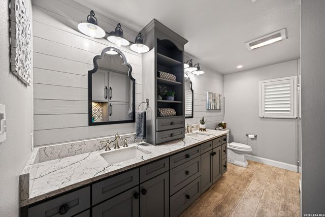 2706 Stone Edge St, San Antonio, TX 78232