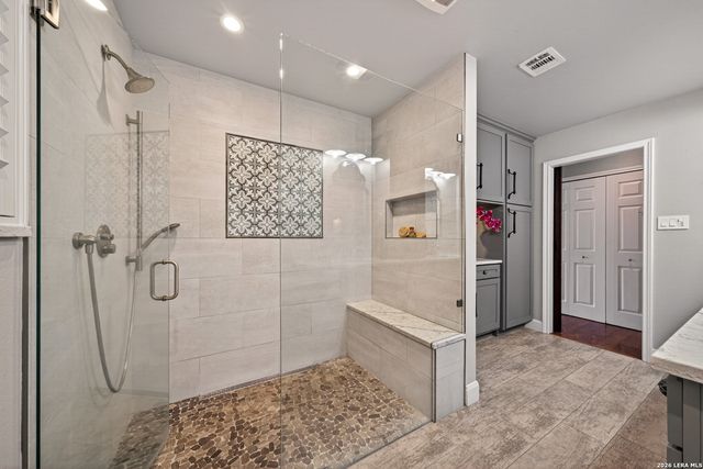2706 Stone Edge St, San Antonio, TX 78232
