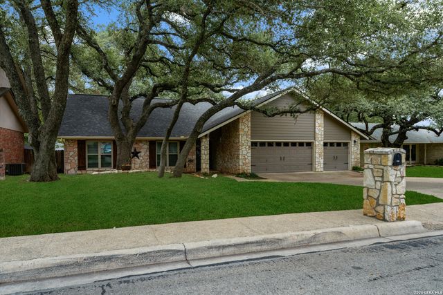 2706 Stone Edge St, San Antonio, TX 78232